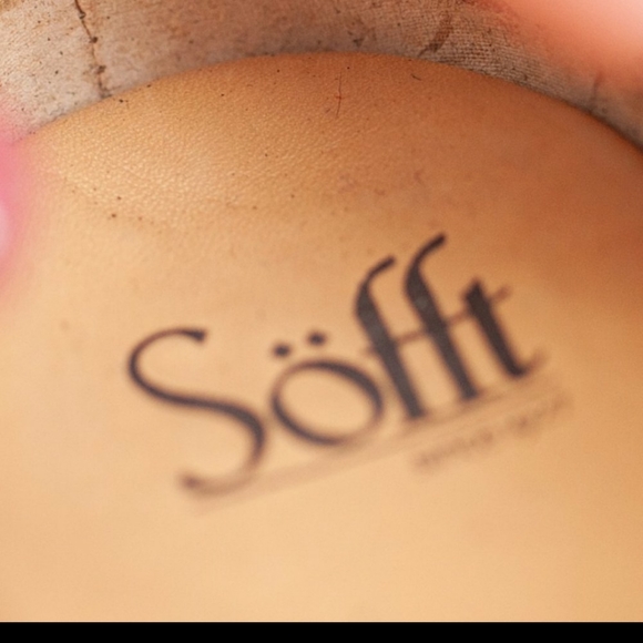 Sofft brown suede heels size 11 - Picture 5 of 6